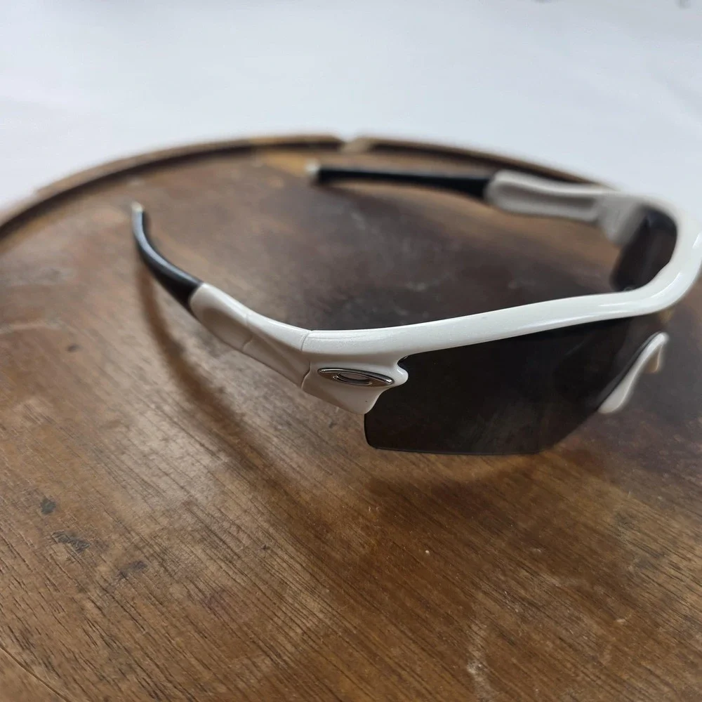 Oakley Radar Sunglasses Mens One Size White Gray Polarized Shield USA Sport